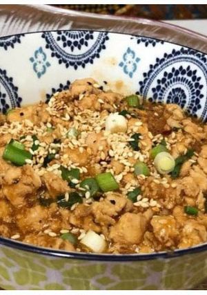 A picture of Sesame ground chicken.