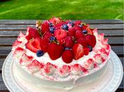 A picture of lemon icing