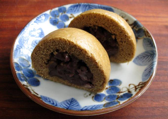 Steamed Azuki Stuffed Muscovado Cakes