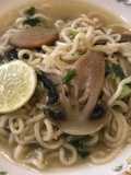 Sopa de fideos de arroz  bánh phở