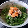 Canh rau tần ô nấu tôm khô thịt xay