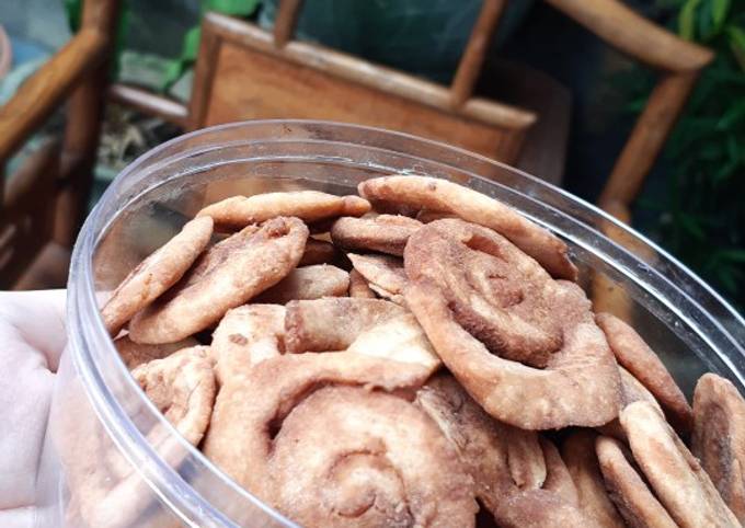 Wajib coba! Resep bikin Kuping Gajah Homemade sajian Idul Adha yang enak