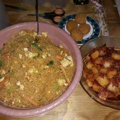 A picture of Bihun goreng simple.