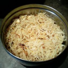 A picture of Egg chowmin.