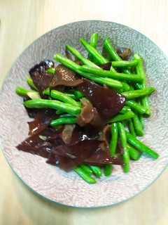 和風醬黑木耳四季豆 的食譜成品照片