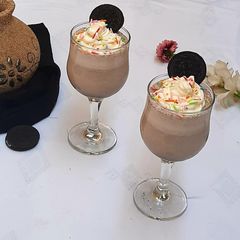 A picture of Oreo milkshake.