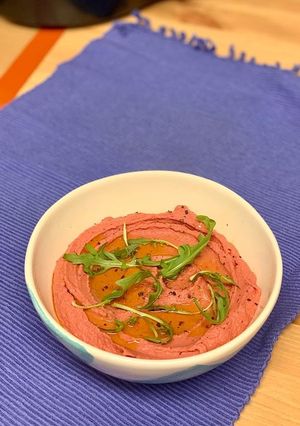 Foto principal de Hummus de remolacha en Mambo Cecotec