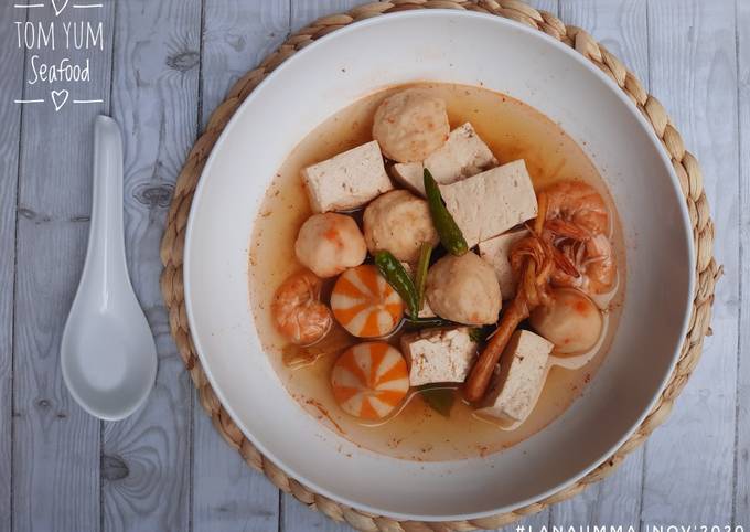 Tom Yum Seafood