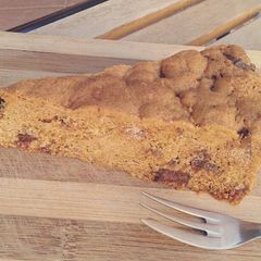 A picture of Giant Chocolate Chip Cookie Cake.