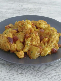 Una foto de Aloo gobi
