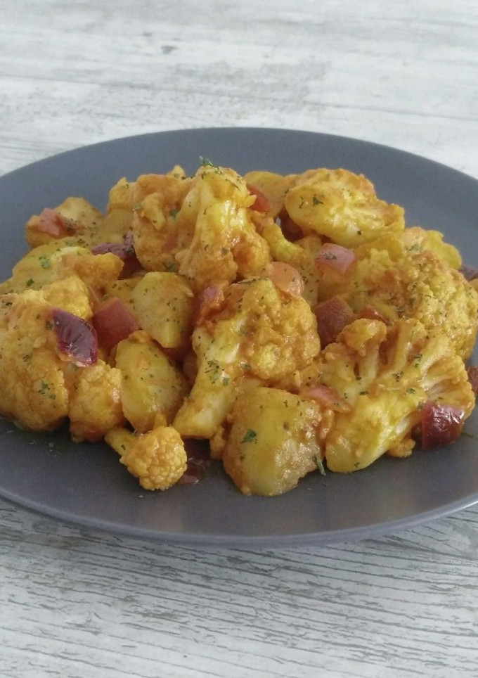 Una foto de Aloo gobi