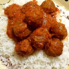 A picture of Meatballs with Rice.