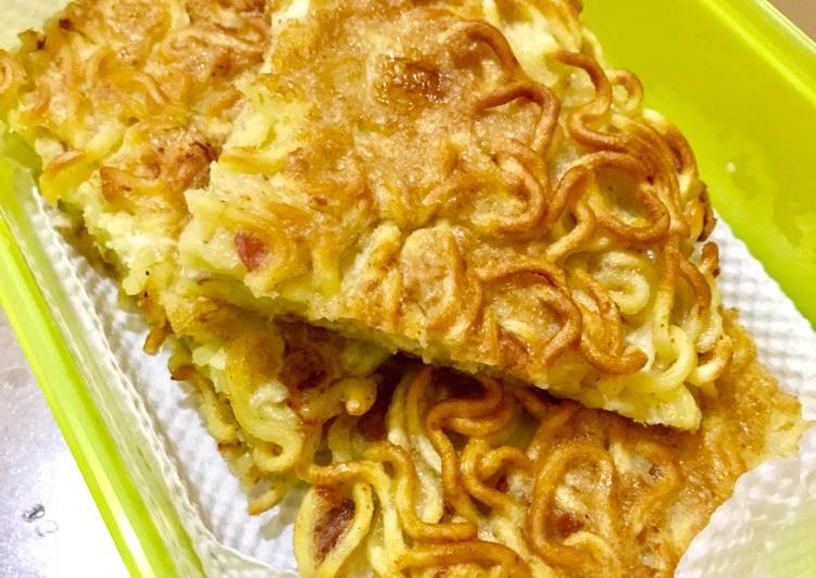 Martabak Mie Kornet