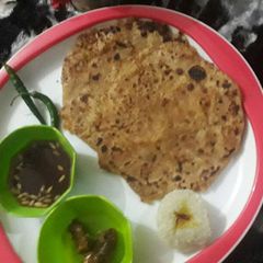 A picture of Mix veg paratha.