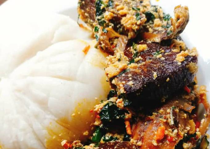 Egusi Soup With Fufu Recipe By Chef Gbemilola Cookpad