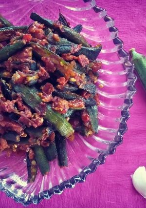 A picture of Tawa fry bhindi.