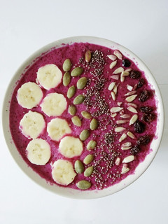Foto resep 7. Dragon Fruit Smoothie Bowl