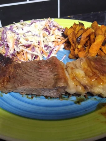 Manera fácil Hacer Asado americano a la barbacoa con boniato al horno y coleslaw  que Muy delicioso