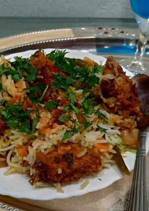 A picture of Chicken Dum Biryani.