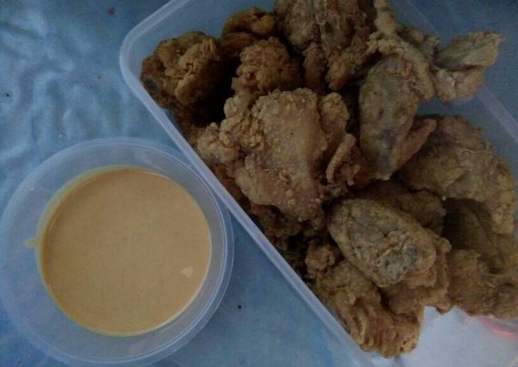 Chicken Crispy with cheese sauce