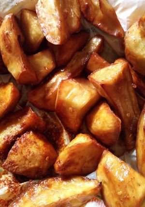 A picture of Fried sweet potatoes.