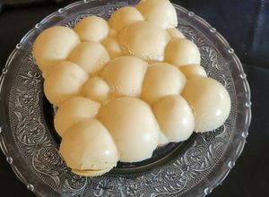 Une photo de Gâteau vanille, dulcey & agrumes