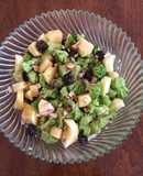 Ensalada de brócoli con manzana