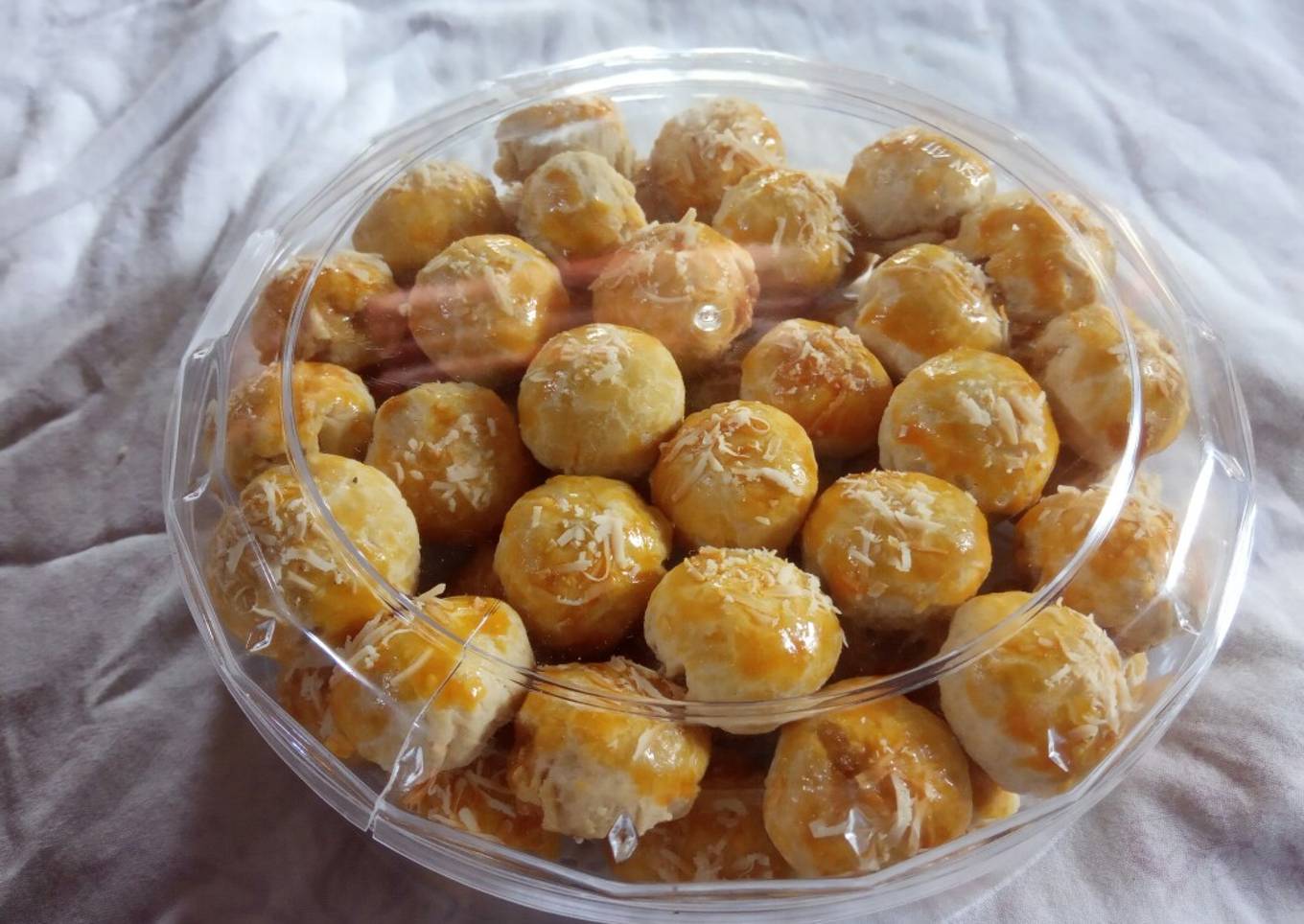 Где је Насер?