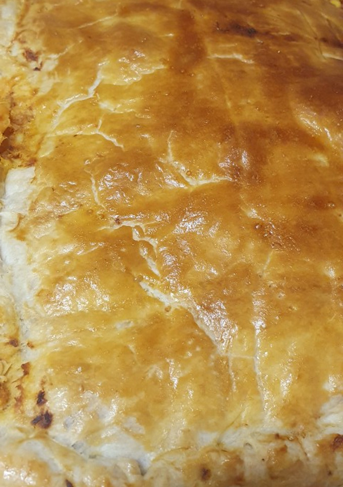 Una foto de Empanada de atún