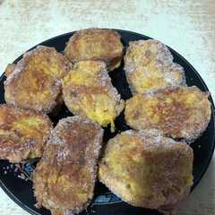 รูปของ Torrijas de flan y pan integral