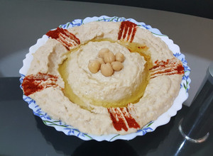 صورة لوصفة حمص بالطحينة