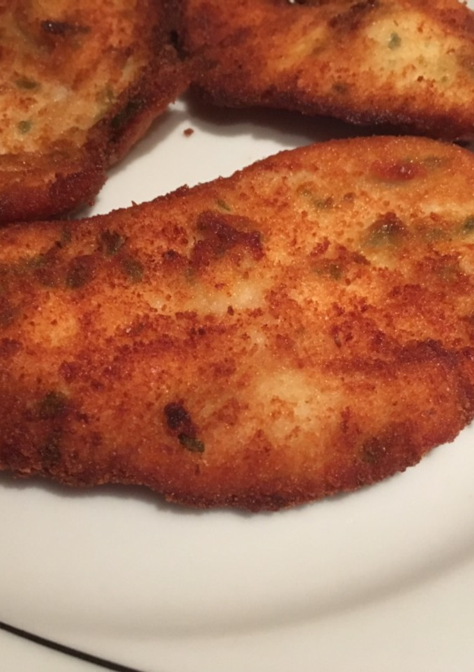 Una foto de Filetes de pechuga empanada