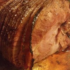 A picture of Honey Glazed Ham.