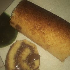 A picture of Nutella log cake.