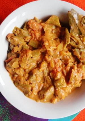 A picture of Okra Masala.