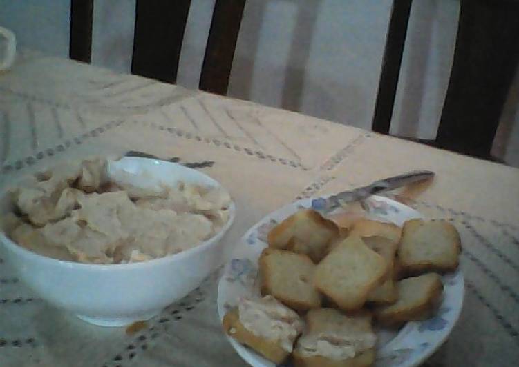 Paté de palitos de cangrejo a la gaditana