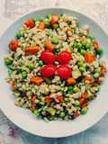 Insalata di orzo con verdure arrosto e citronnette