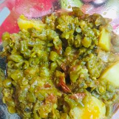 Aloo beans curry A picture of Aloo beans curry.