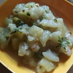 A picture of Bina masale ki lauki sabji.