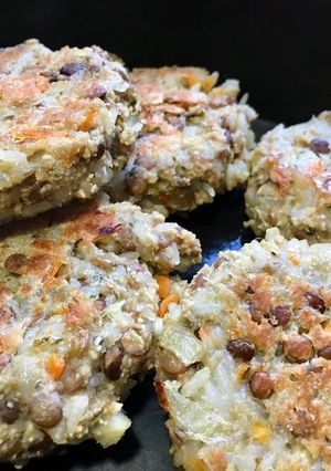 Una foto de Hamburguesas de lenteja y arroz