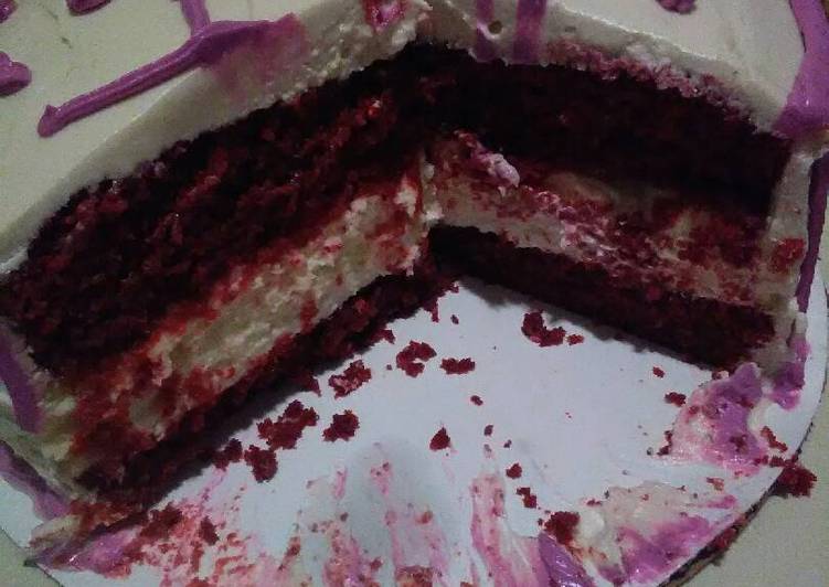 Simple Way to Prepare Ultimate Red Velvet Cheesecake Cake