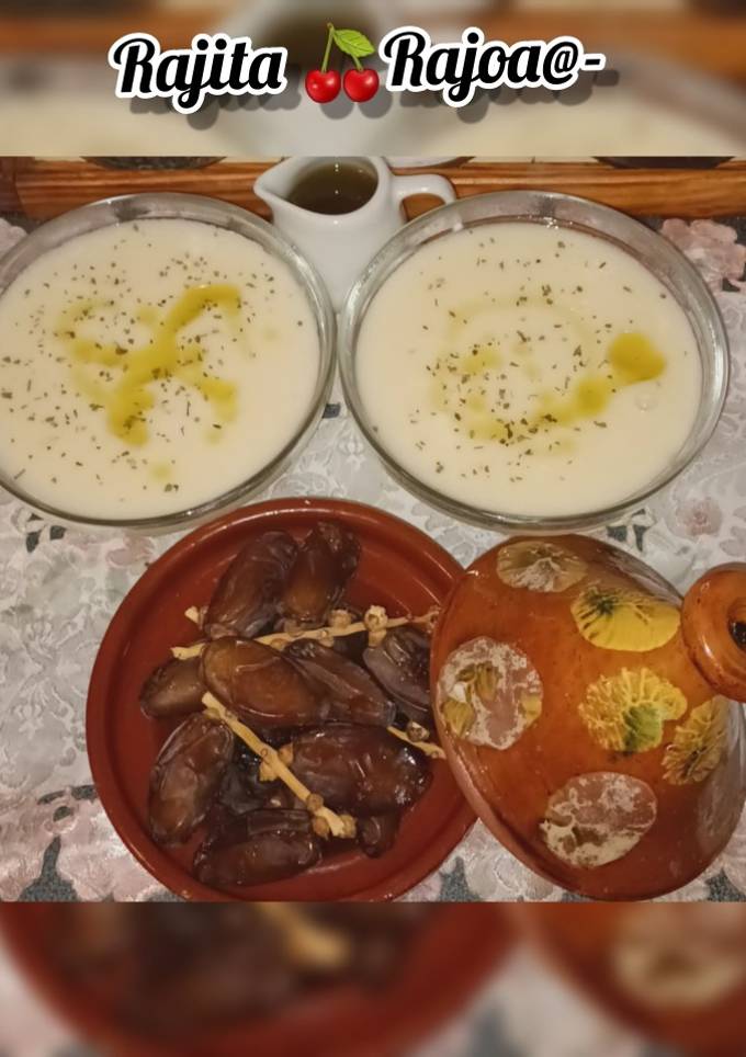 حساء مغربي تقليدي بالسميدة والحليب