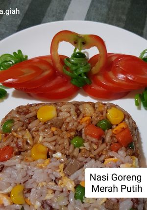 Foto resep Nasi Goreng Merah Putih