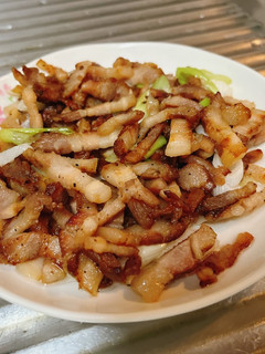 蒜苗炒鹹豬肉 的食譜成品照片