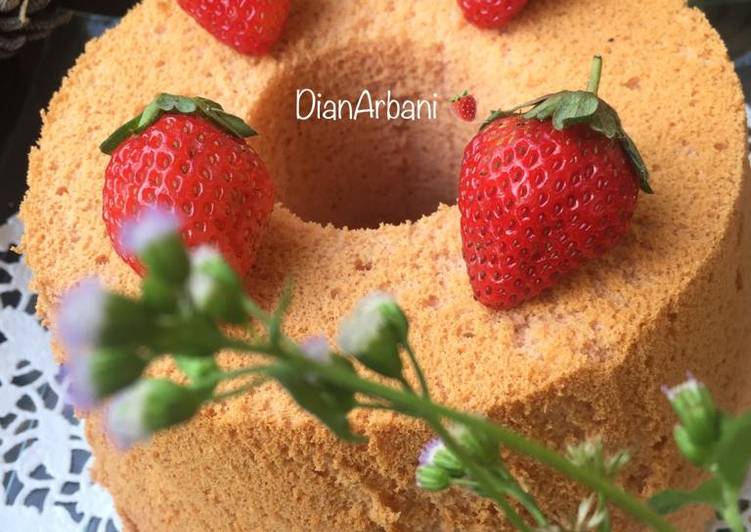 Strawberry Chiffon Cake 🍓 Tanpa BP & COTT