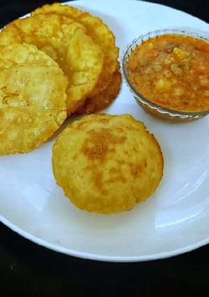 A picture of Cornmeal Poori.