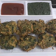 A picture of Super Crispy Palak ke pakoda Recipe.