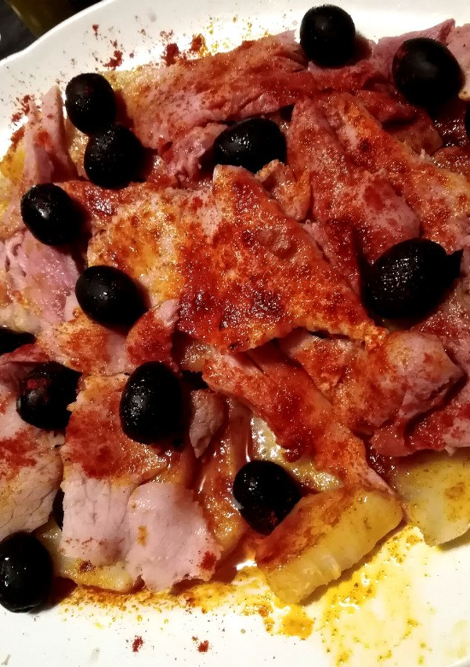 Una foto de Ensalada de lacón con patatas