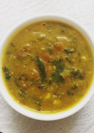 A picture of Spinach and Lentils/Dal Palak.