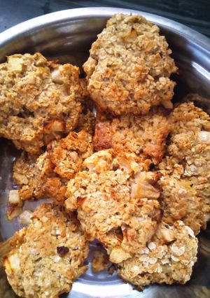 Una foto de Galletitas de avena y manzana 🍪